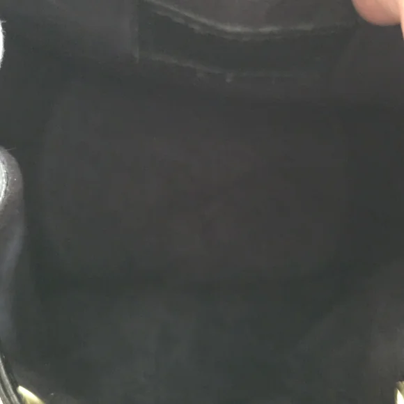 Anna Paola Made In Italy Black Leather Bucket Bag Gold Accents Purse Handbag - Picture 4 of 7